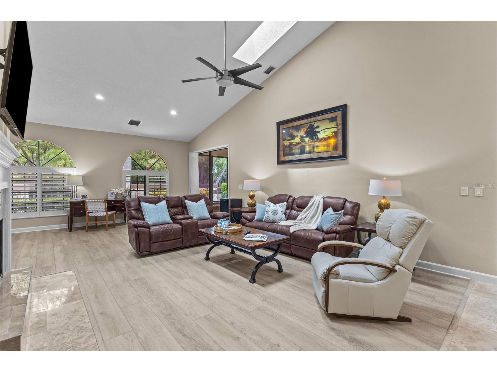 4601 Las Brisas Lane Sarasota FL 34238 A4690192 image9