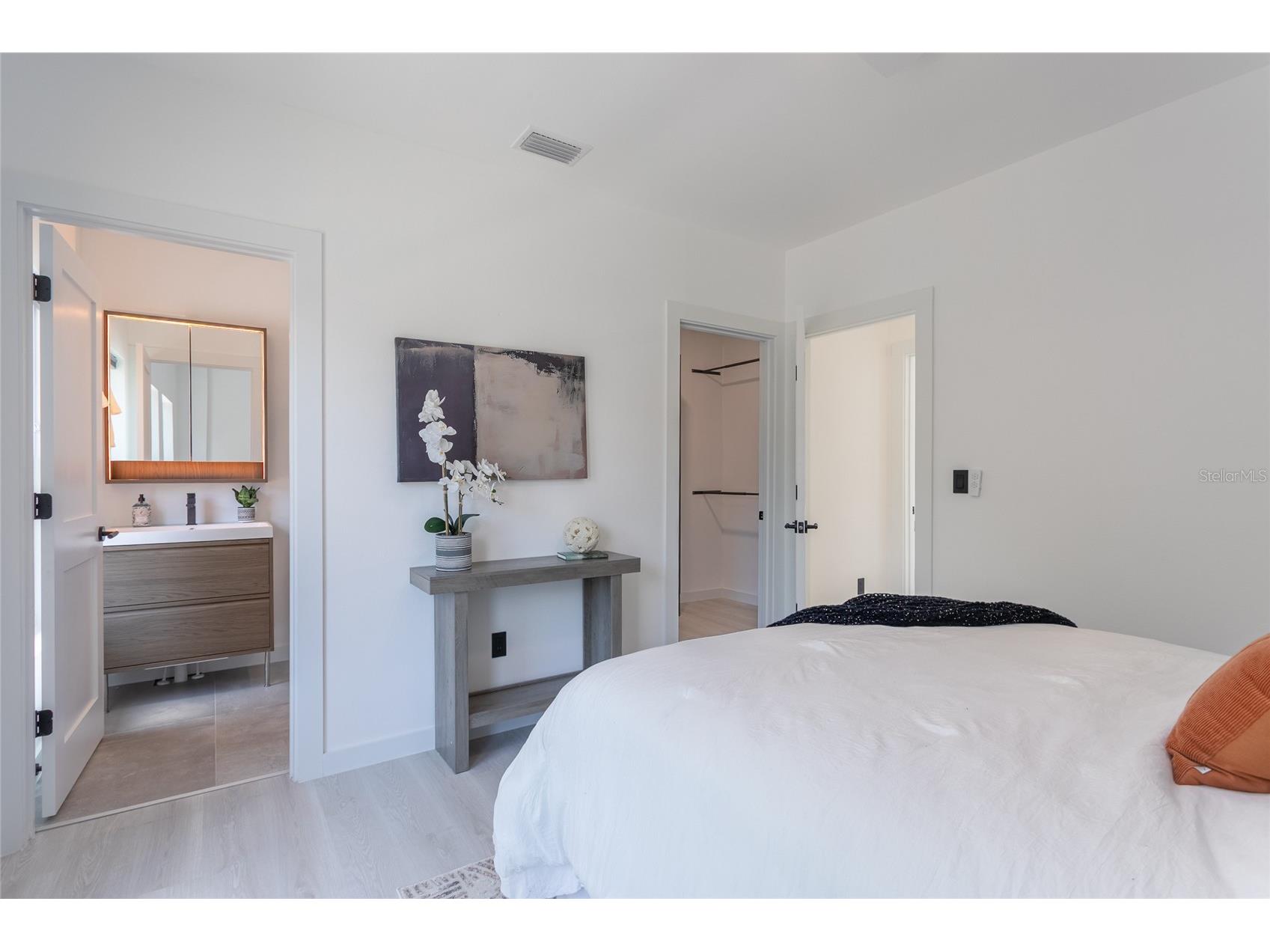 4601 Queensboro Avenue S Saint Petersburg FL 33711 TB8512241 image17