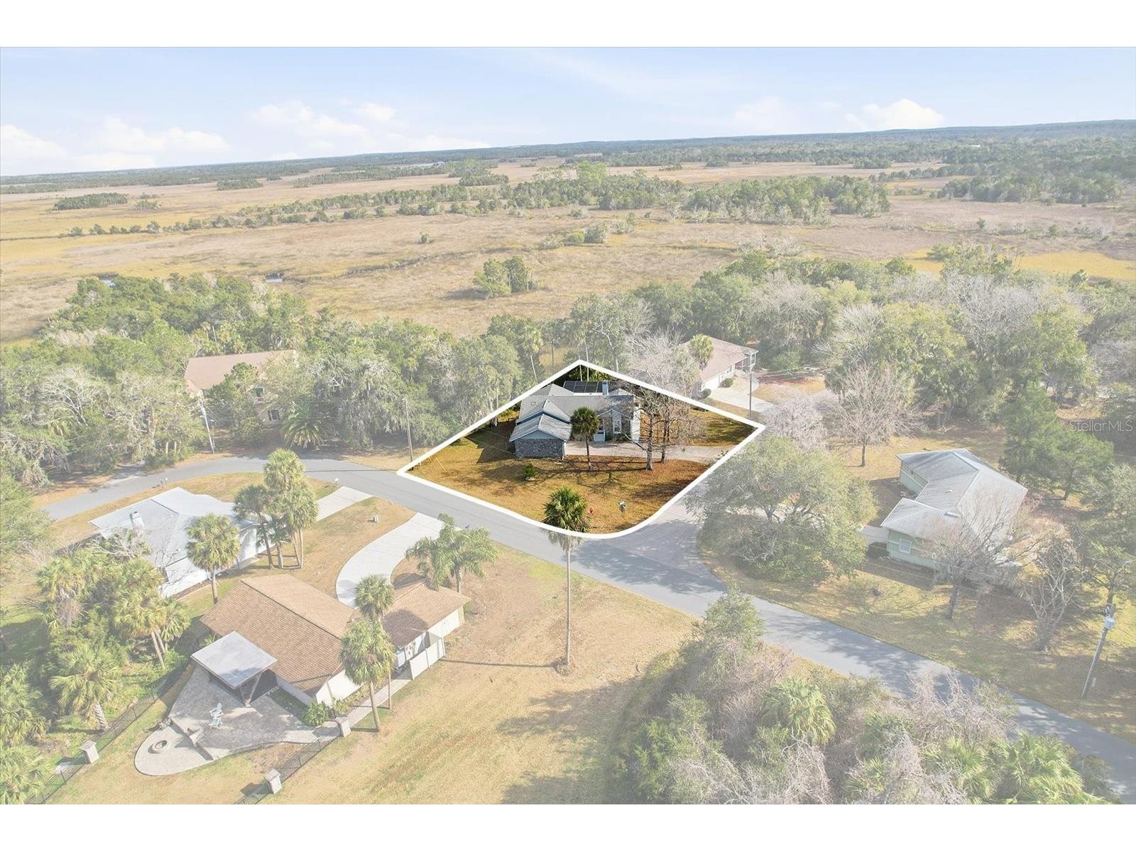 4601 S Gator Loop Homosassa FL 34448 TB8466415 image2