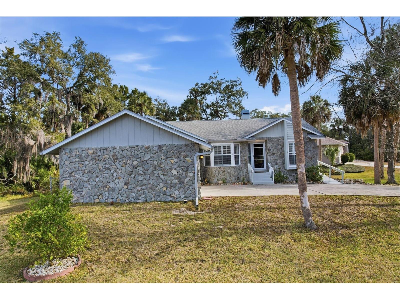 4601 S Gator Loop Homosassa FL 34448 TB8466415 image46