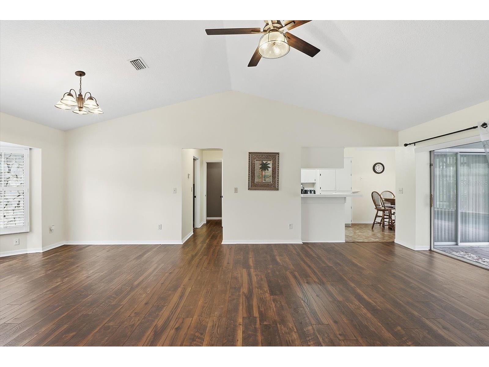 4601 S Gator Loop Homosassa FL 34448 TB8466415 image6