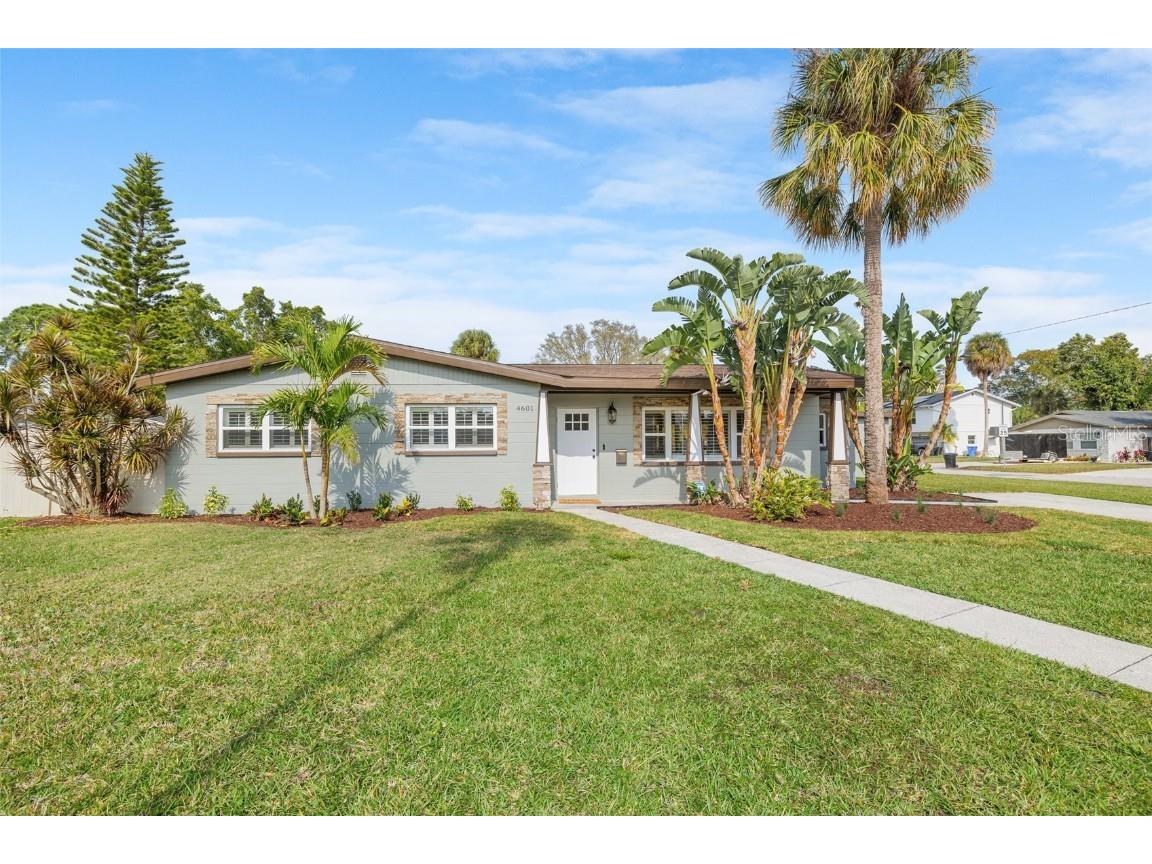 4601 Venetian Boulevard NE Saint Petersburg FL 33703 TB8376036 image1