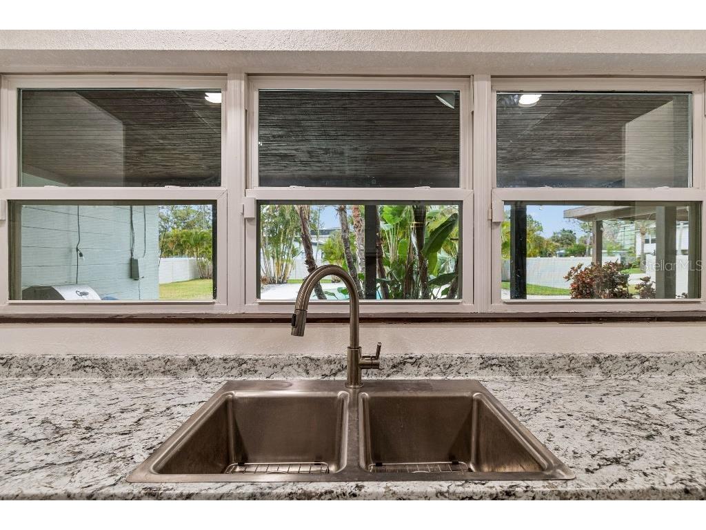 4601 Venetian Boulevard NE Saint Petersburg FL 33703 TB8468466 image8