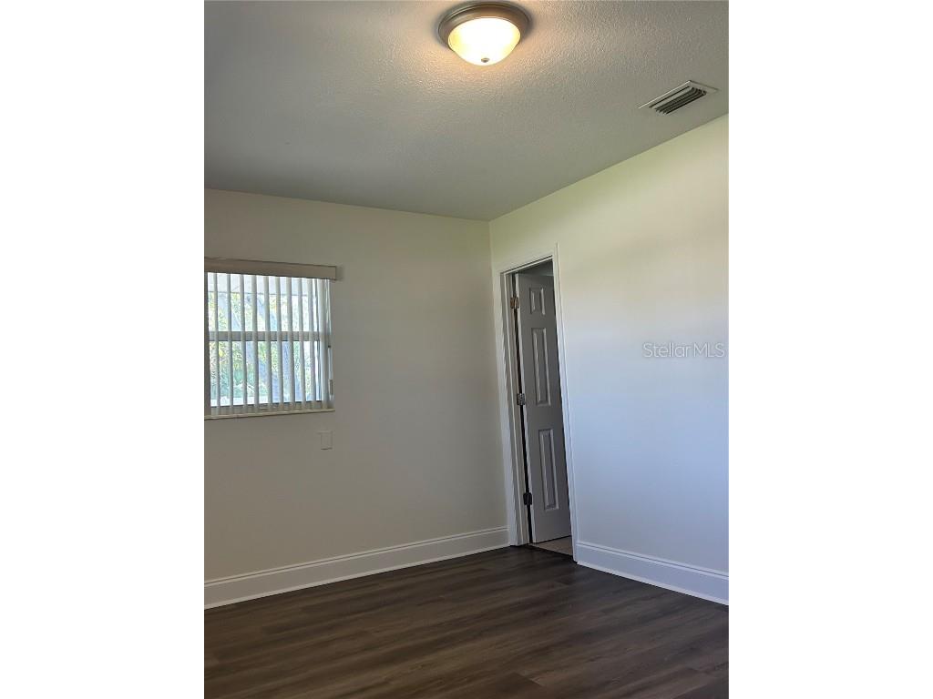 4601 W Oakellar Avenue Tampa FL 33611 TB8364457 image7