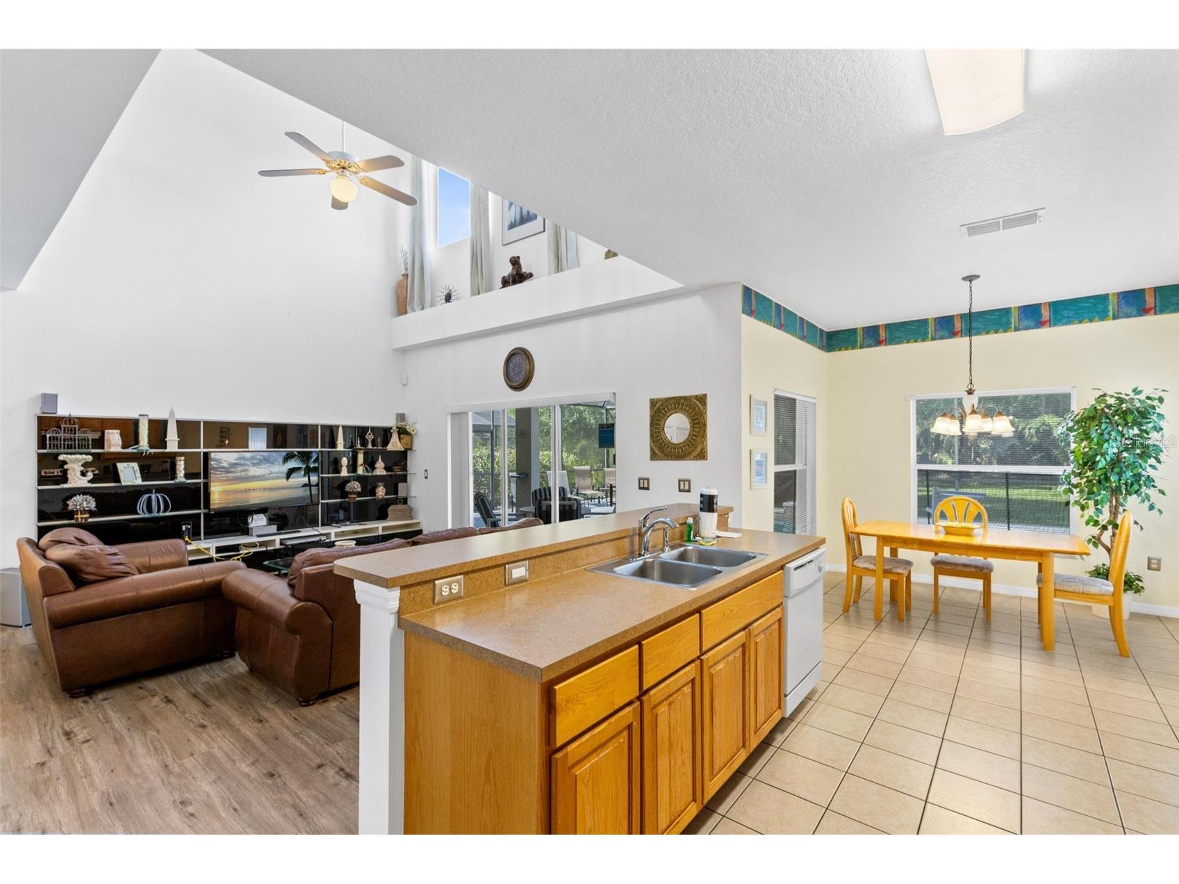 4602 Cumbrian Lakes Drive Kissimmee FL 34746 O6412906 image12