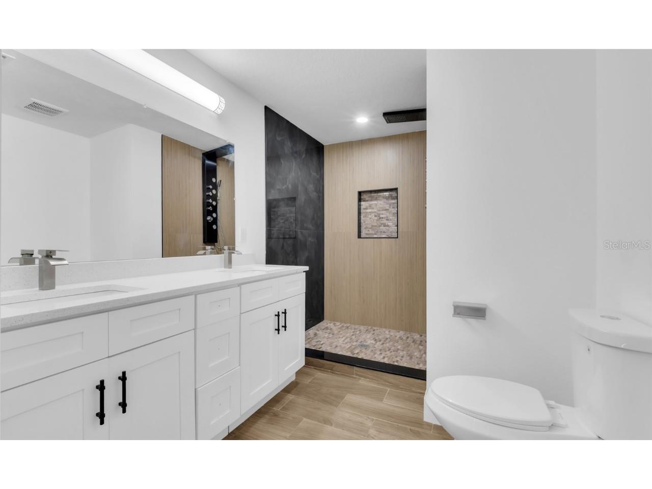 4602 Lithia Pinecrest Road Valrico FL 33596 A4669742 image34