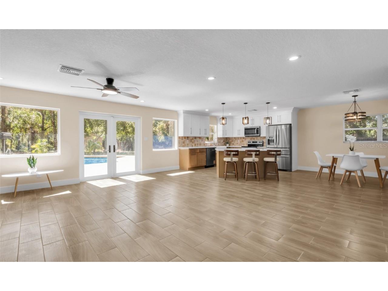 4602 Lithia Pinecrest Road Valrico FL 33596 A4669742 image9