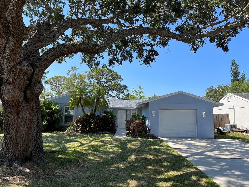 4602 Selma Street Sarasota FL 34232 A4571308 image1