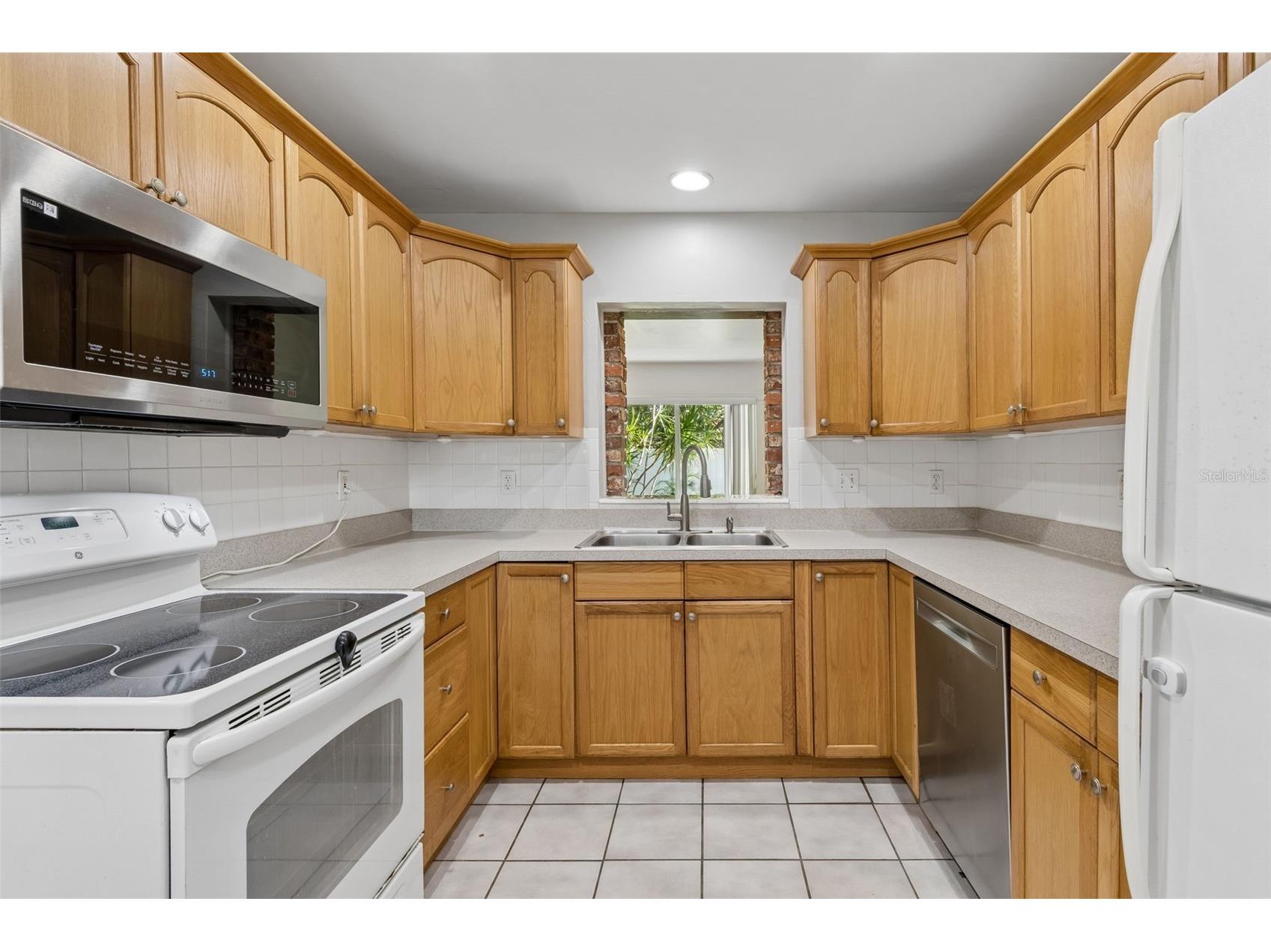 4602 W Bay Villa Avenue Tampa FL 33611 TB8514574 image10