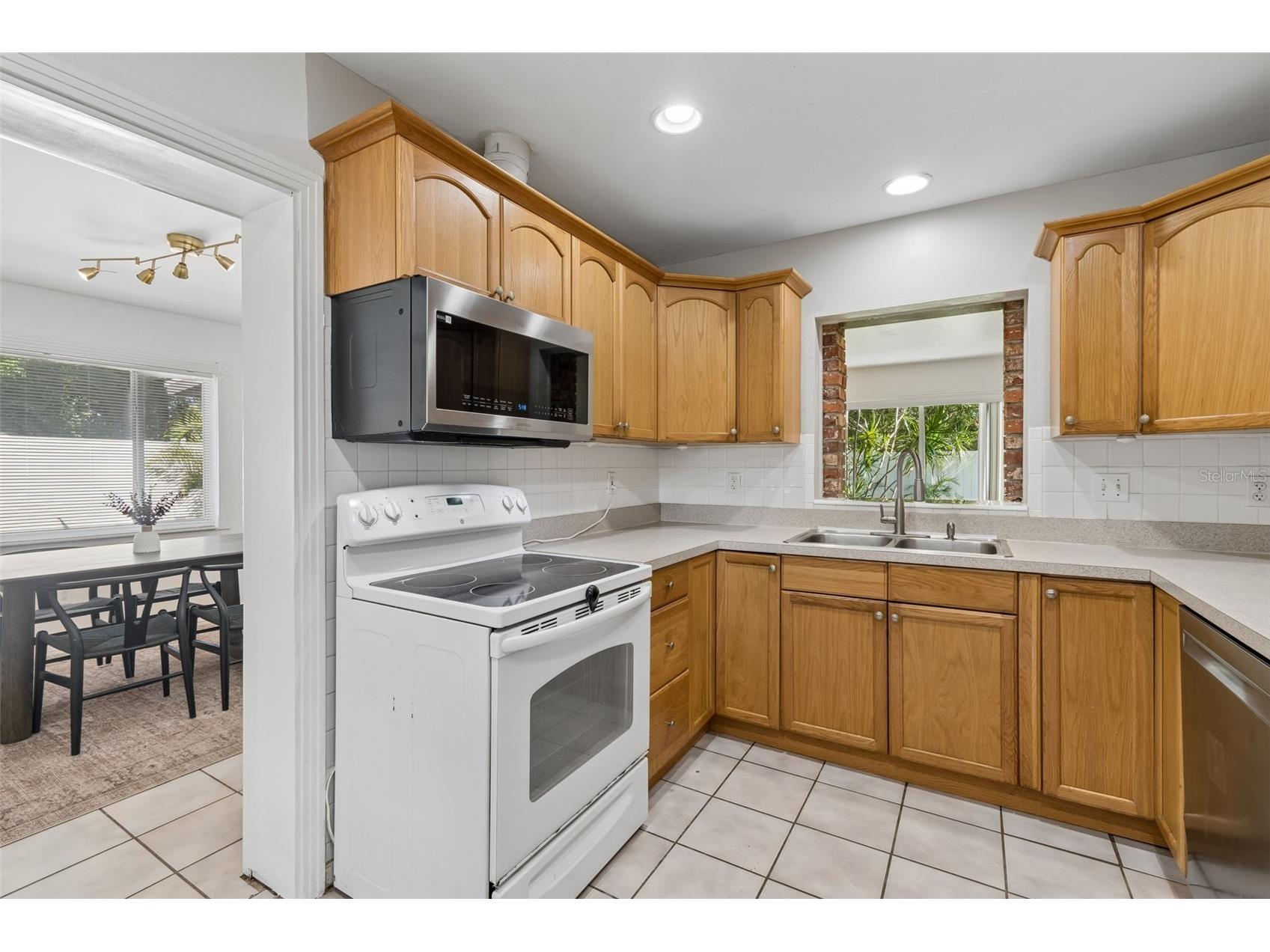4602 W Bay Villa Avenue Tampa FL 33611 TB8514574 image11