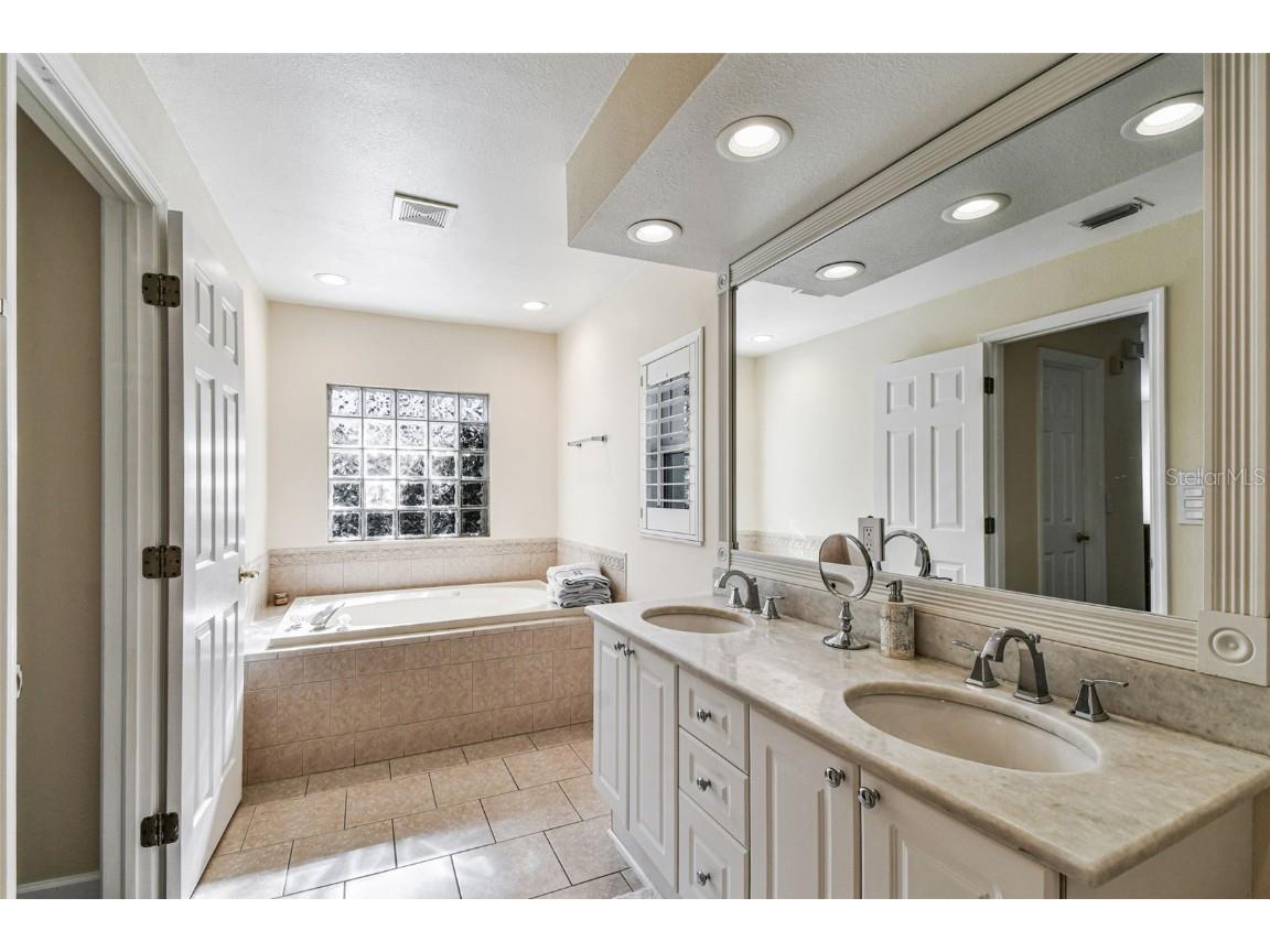 4602 W Browning Avenue Tampa FL 33629 TB8449492 image14