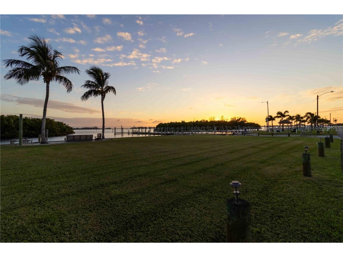 4603 103rd Street W Bradenton FL 34210 A4667151 image48