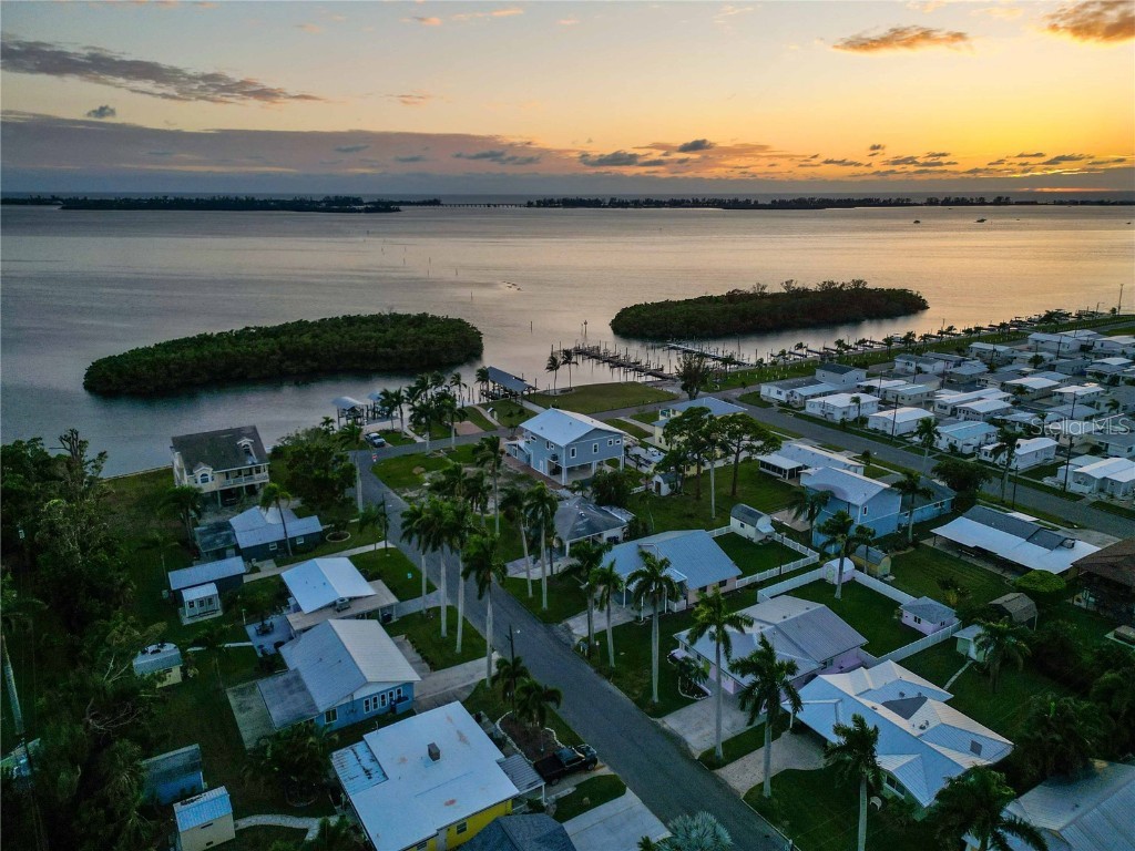 4603 103rd Street W Bradenton FL 34210 A4667151 image52