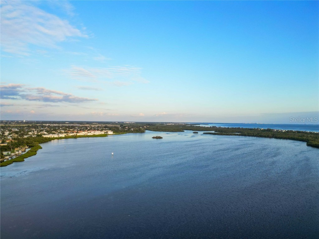 4603 103rd Street W Bradenton FL 34210 A4667151 image60