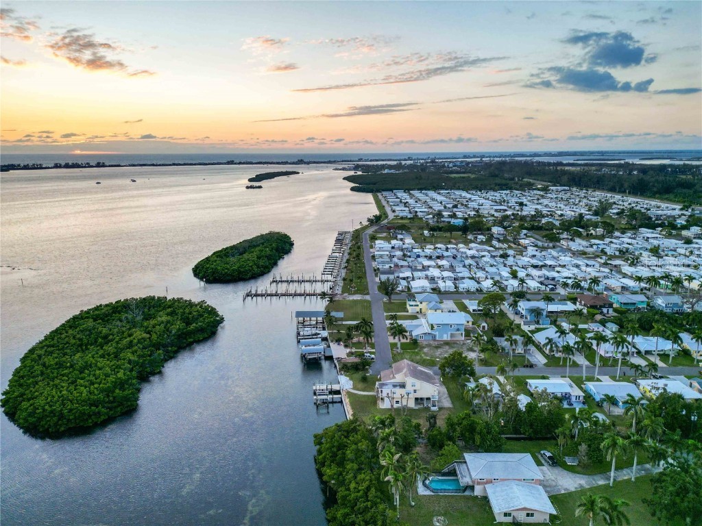 4603 103rd Street W Bradenton FL 34210 A4667151 image73