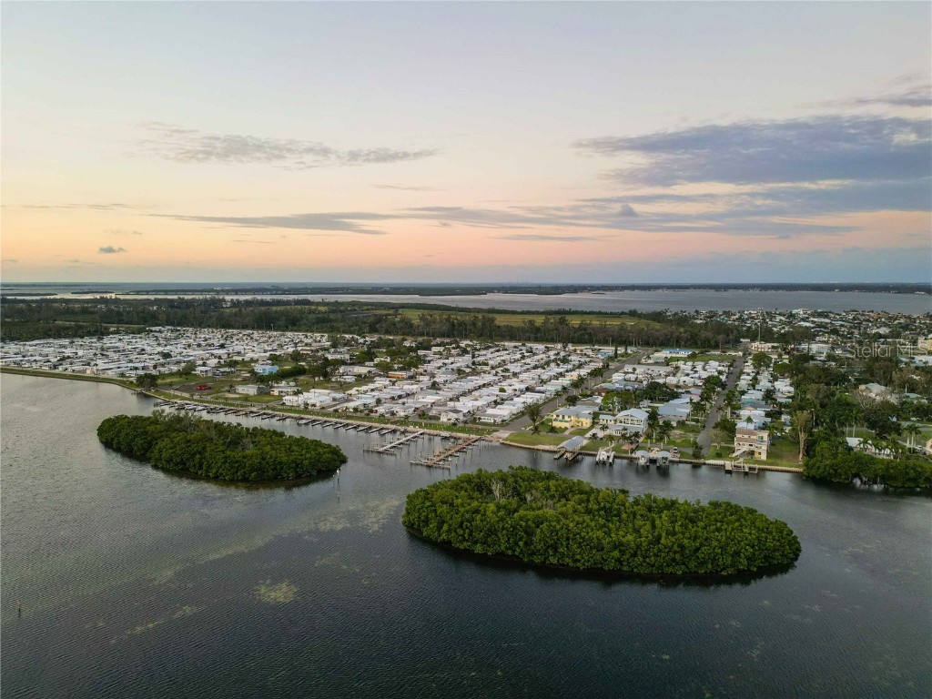 4603 103rd Street W Bradenton FL 34210 A4667151 image76