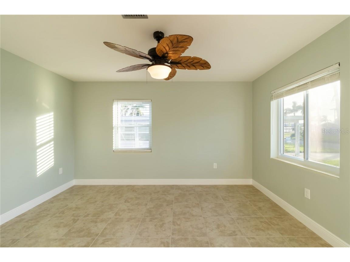 4603 103rd Street W Bradenton FL 34210 A4667151 image8