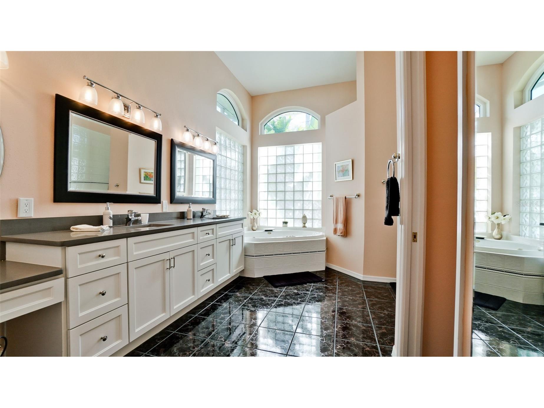 4603 4th Avenue NE Bradenton FL 34208 - MANATEE RIVER A4678166 image31