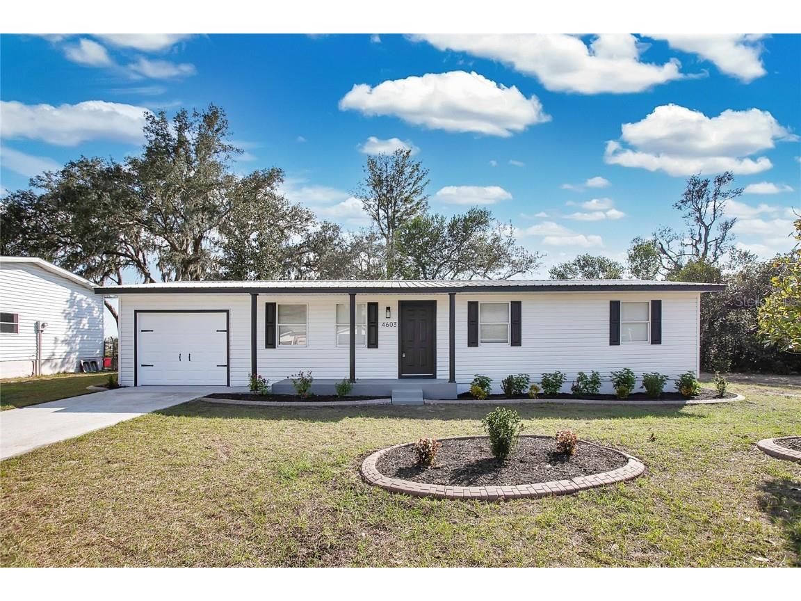 4603 Howard Street Sebring FL 33870 L4950655 image1