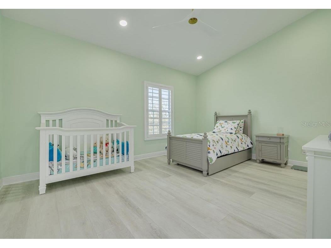 4603 Overlook Drive NE Saint Petersburg FL 33703 TB8438957 image10