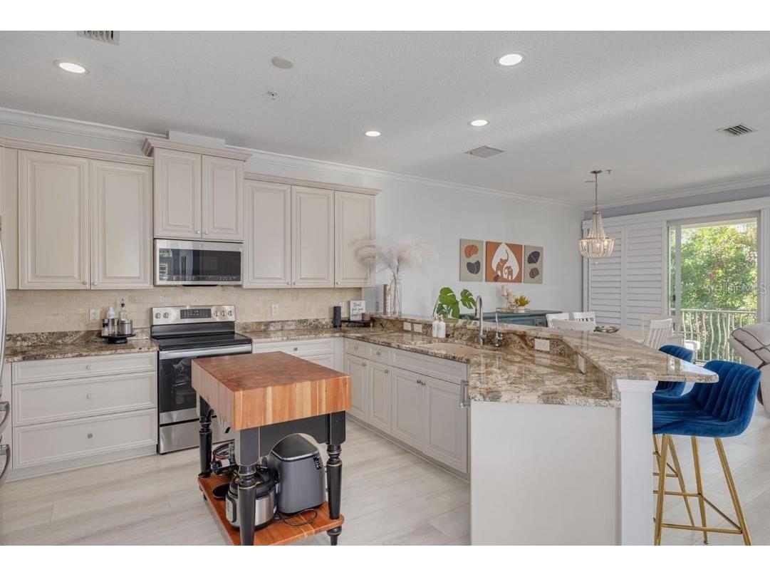 4603 Overlook Drive NE Saint Petersburg FL 33703 TB8438957 image4