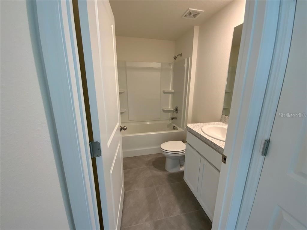 4603 Sand Dollar Way Zephyrhills FL 33541 O6422320 image8