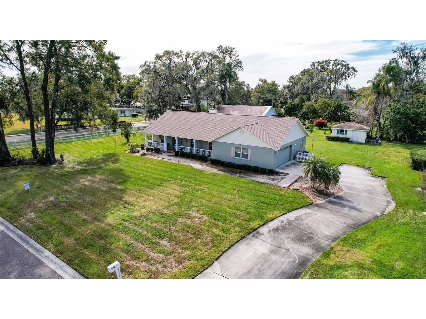 4604 Duxberry Lane Valrico FL 33594 T3503776 image1