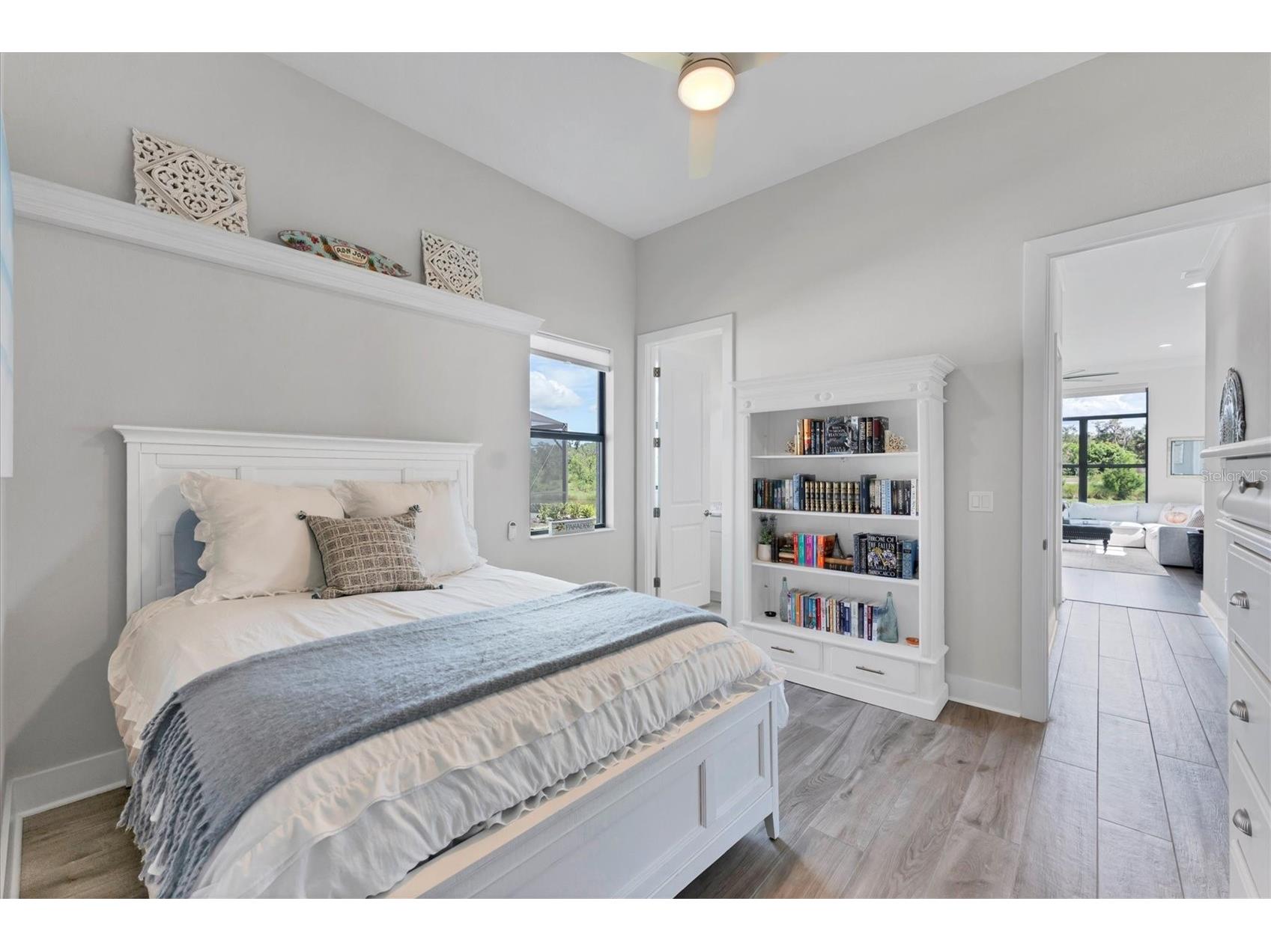 4604 Mondrian Court Sarasota FL 34240 A4668119 image44