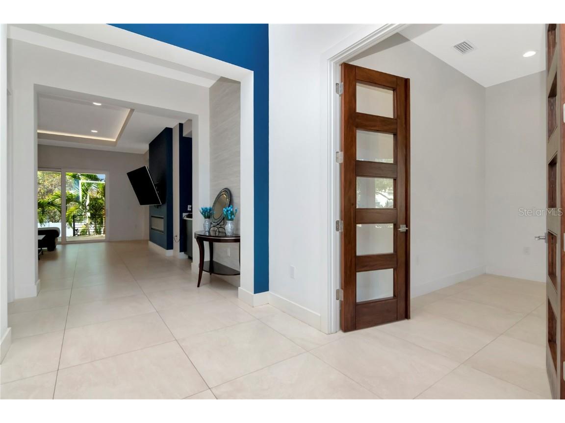 4604 W Lowell Avenue Tampa FL 33629 TB8347779 image8