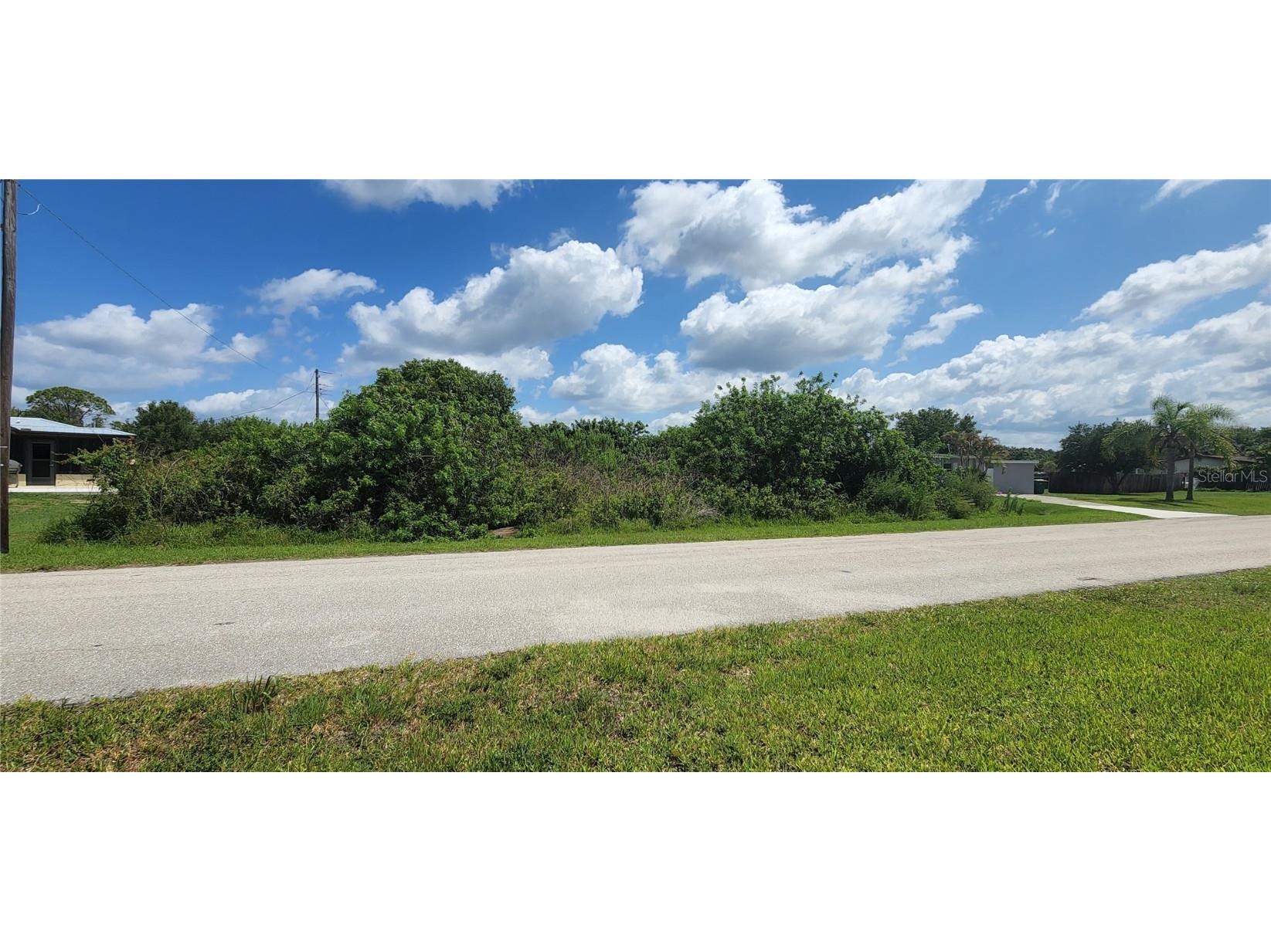 4604 Westwood Drive Punta Gorda FL 33982 C7460375 image1