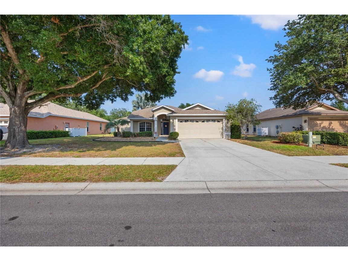 4605 72nd Court E Bradenton FL 34203 A4611010 image1