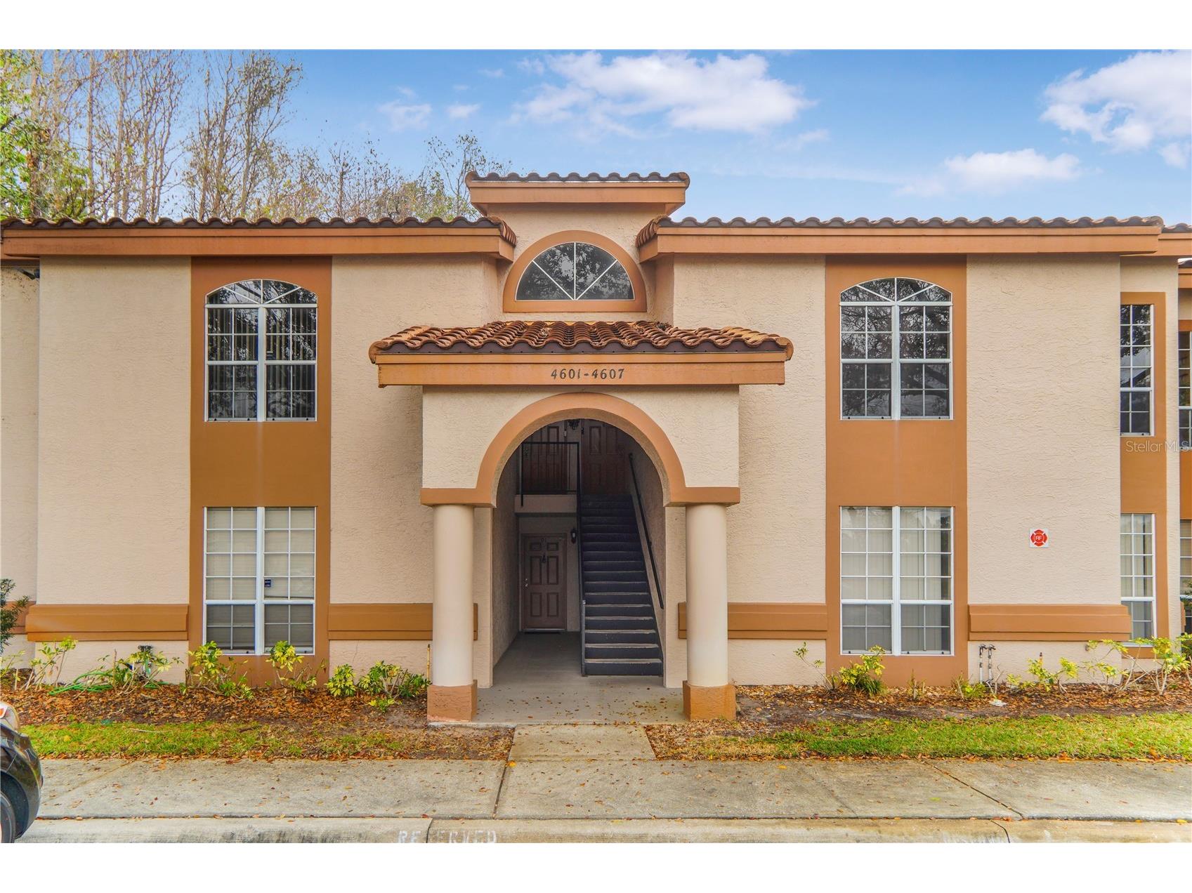 4605 Gate Place #05 Orlando FL 32811 O6388817 image1