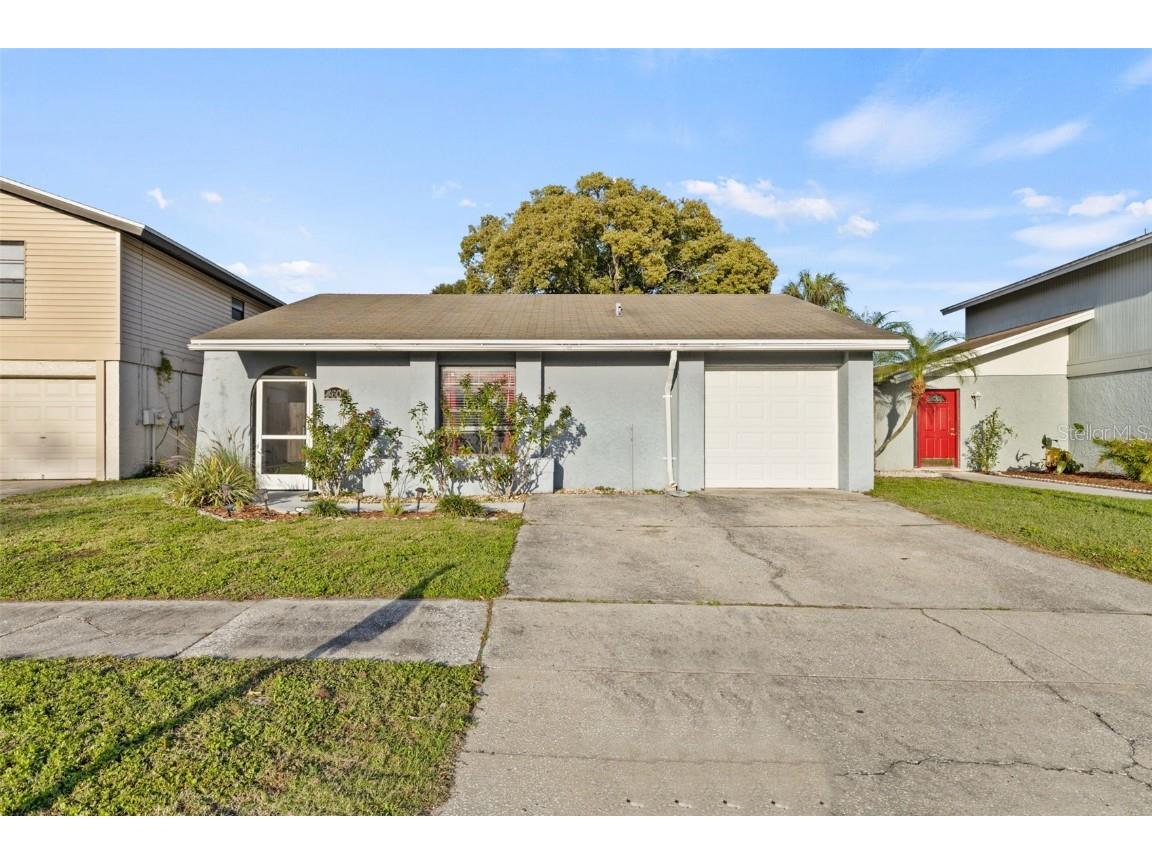 4605 Grove Point Drive Tampa FL 33624 T3497709 image1