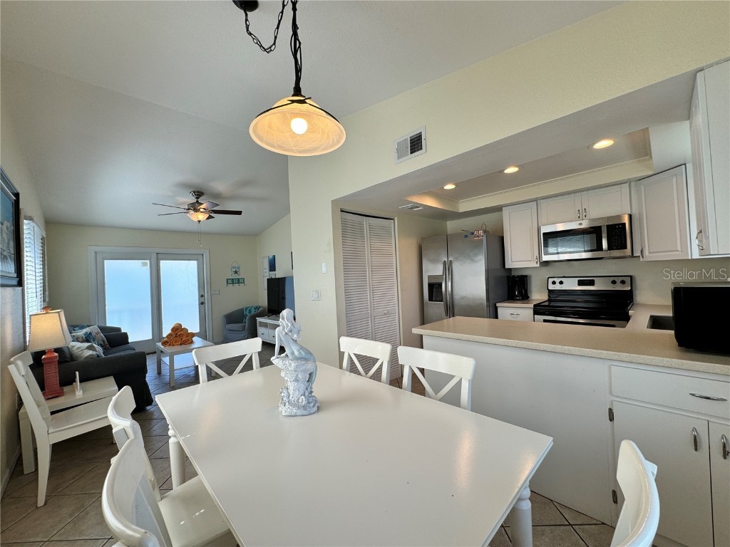 4605 Gulf Drive #B Holmes Beach FL 34217 A4674079 image16