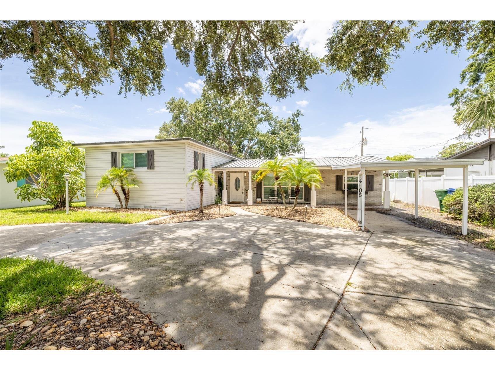 4605 S Cooper Place Tampa FL 33611 P4936734 image1