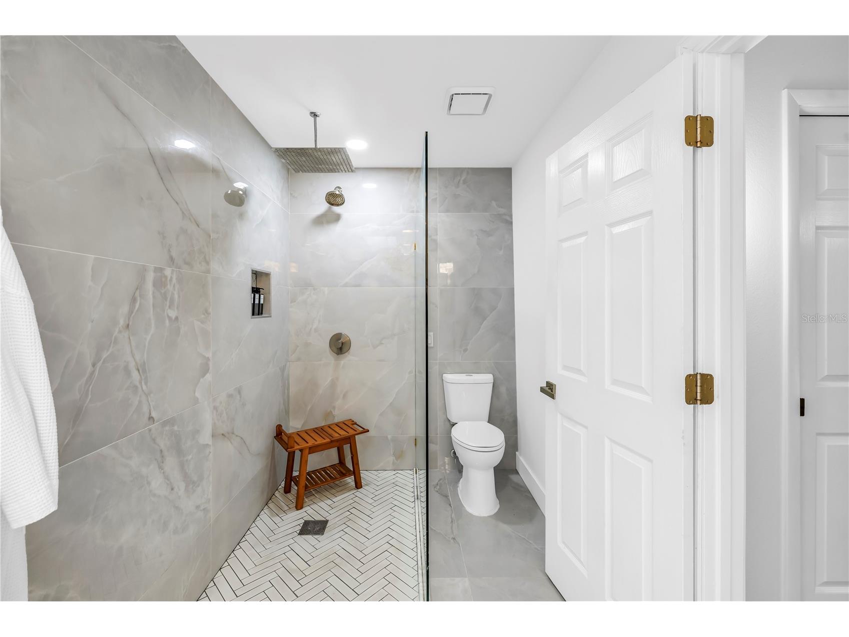 4605 Stone Ridge Trail Sarasota FL 34232 A4668956 image33