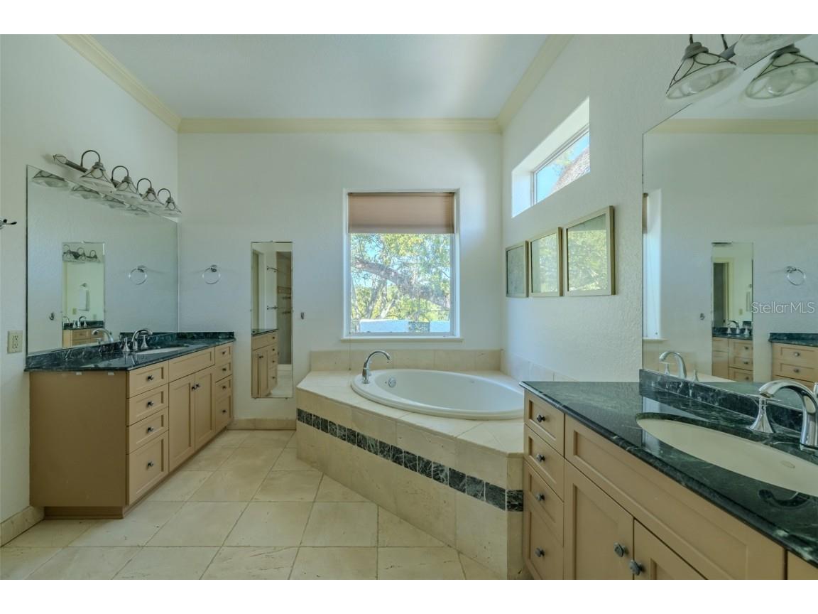 4605 W Vasconia Street Tampa FL 33629 TB8445045 image47