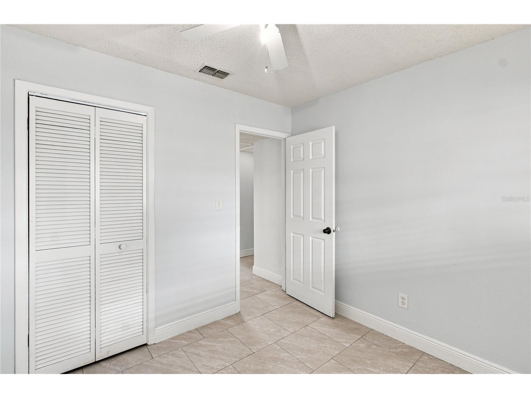 4606 Byerle Circle Tampa FL 33634 TB8528698 image12