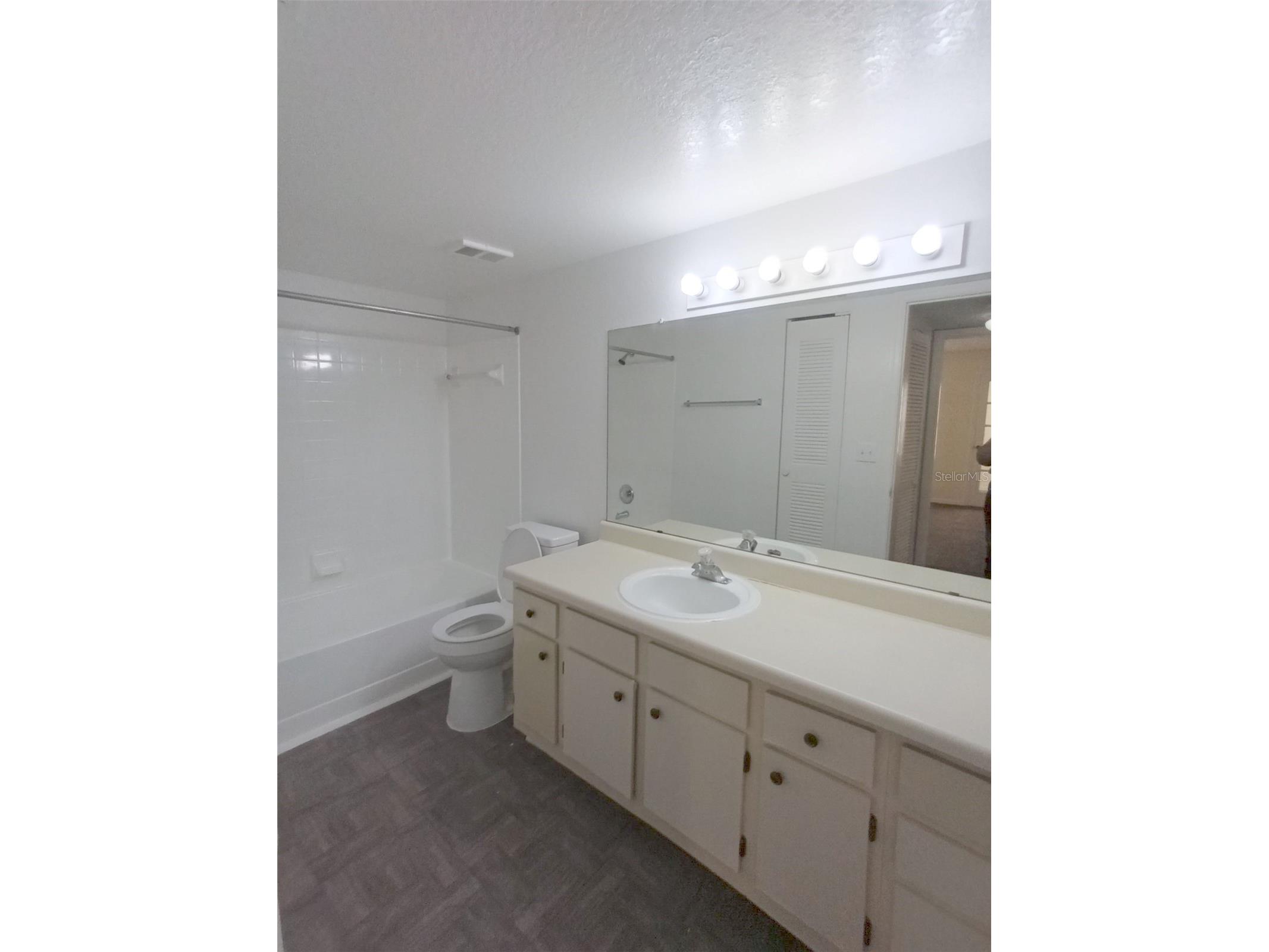 4606 Commander Drive #1113 Orlando FL 32822 O6343030 image16