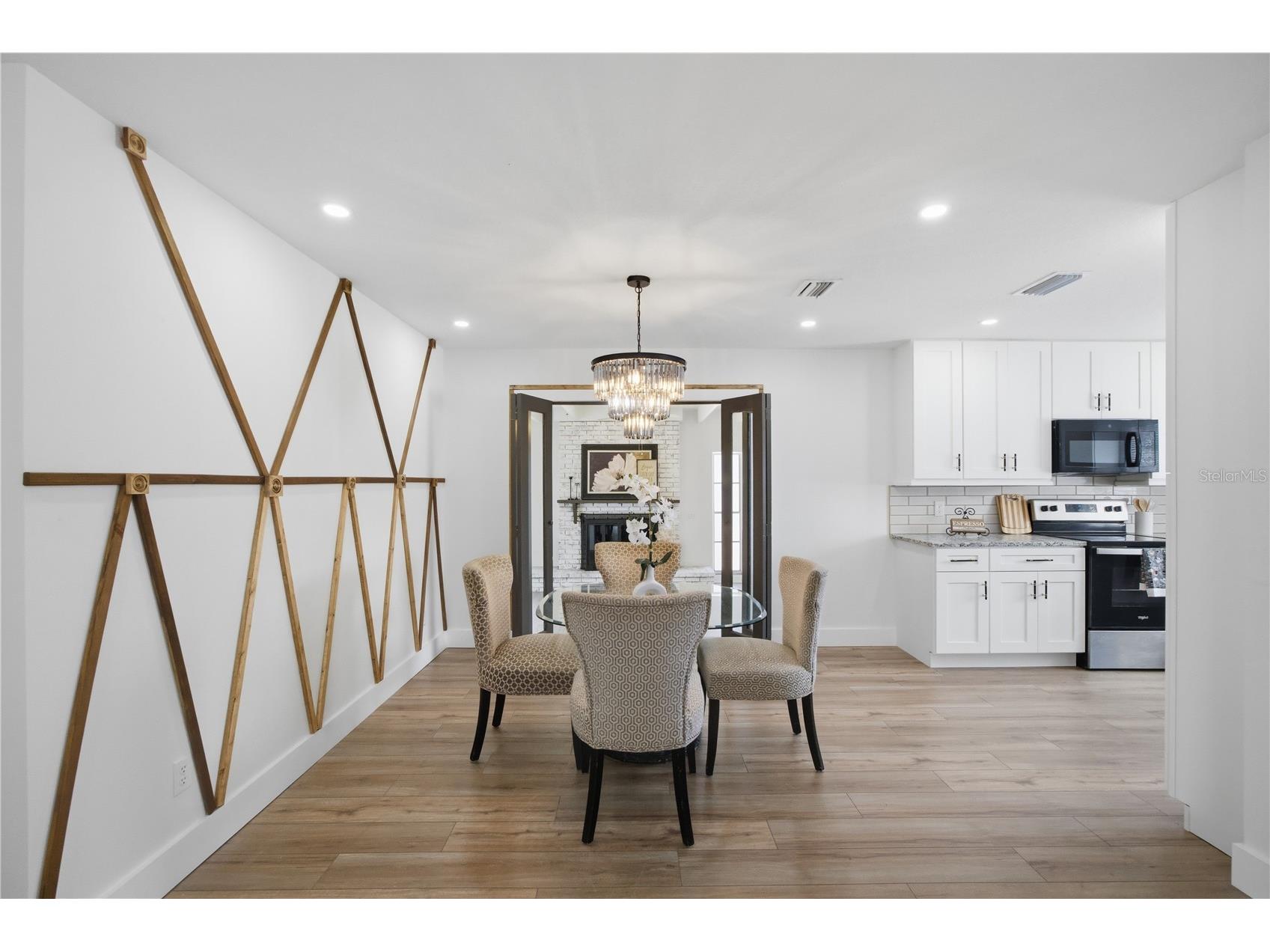 4606 E Linebaugh Avenue Tampa FL 33617 TB8504454 image13
