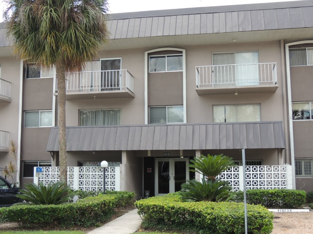 4606 W Gray Street #101 Tampa FL 33609 W7853363 image1
