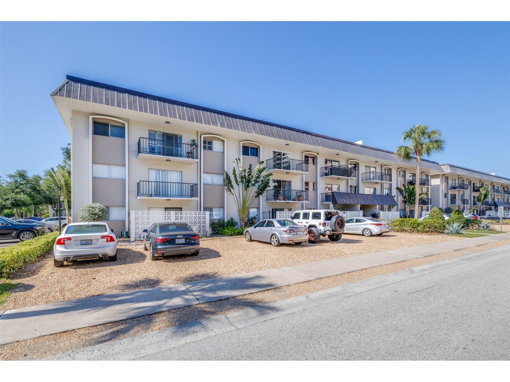 4606 W Gray Street #107 Tampa FL 33609 TB8493735 image1