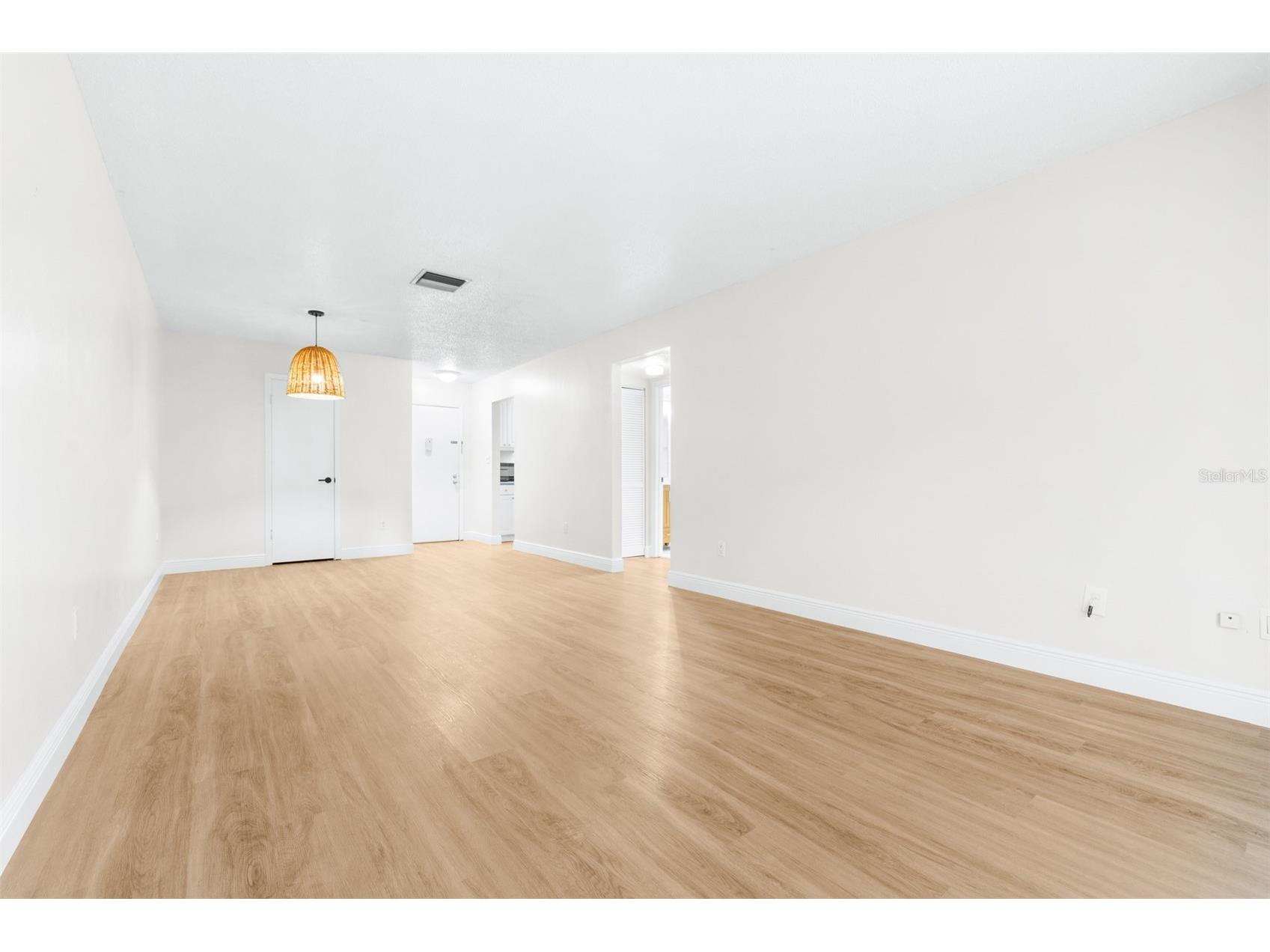 4606 W Gray Street #107 Tampa FL 33609 TB8493735 image7