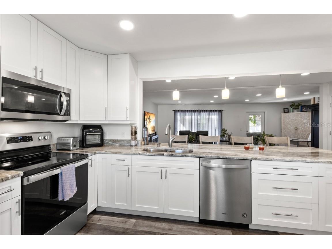 4606 W North B Street Tampa FL 33609 W7879165 image2