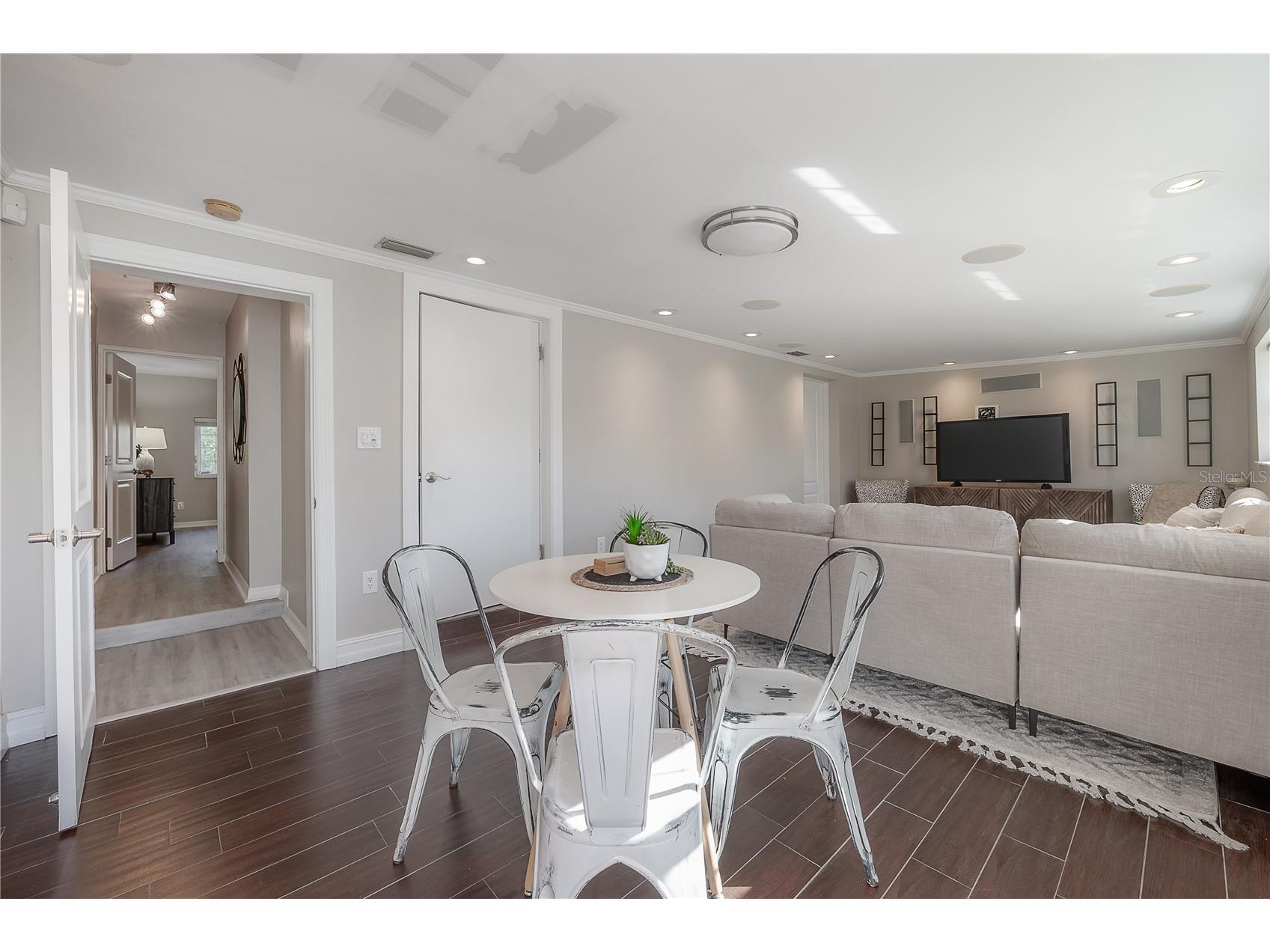 4606 W Oakellar Avenue Tampa FL 33611 TB8442659 image18