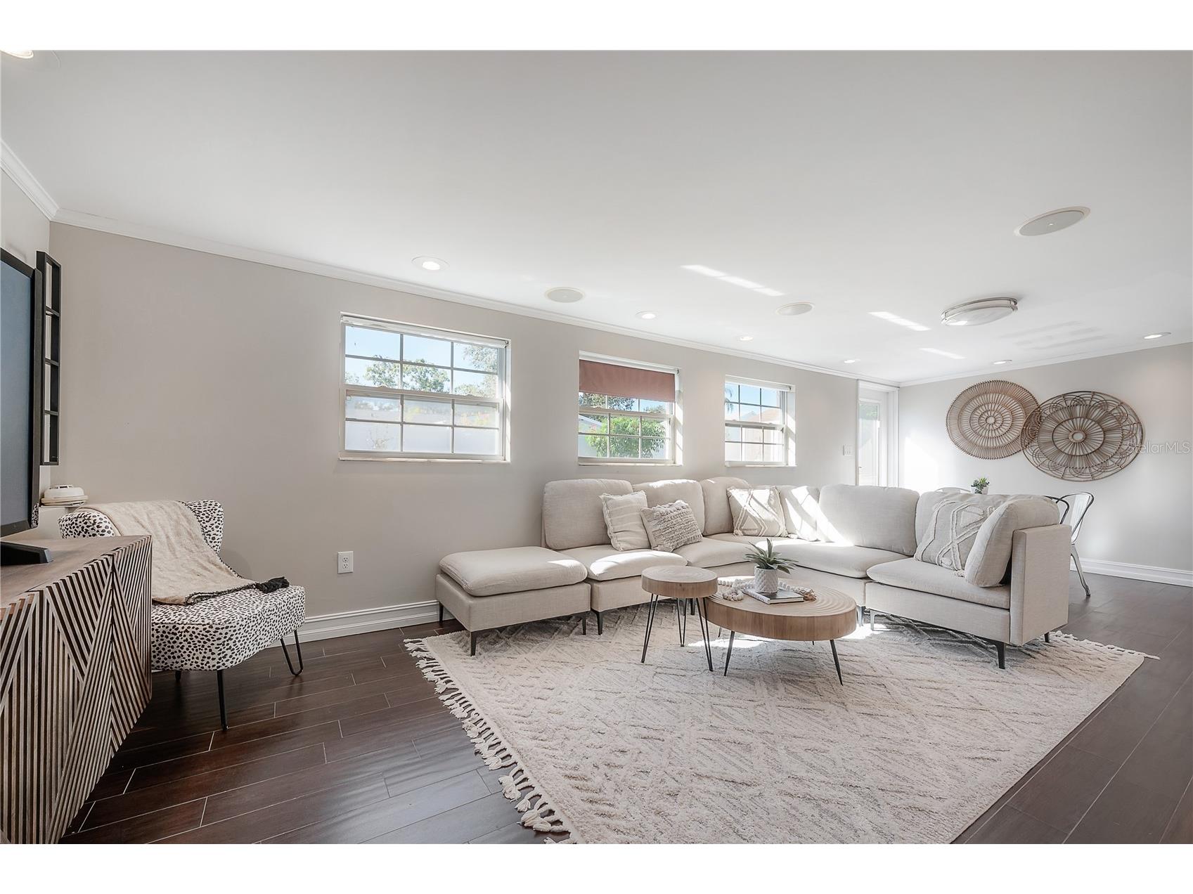 4606 W Oakellar Avenue Tampa FL 33611 TB8442659 image19