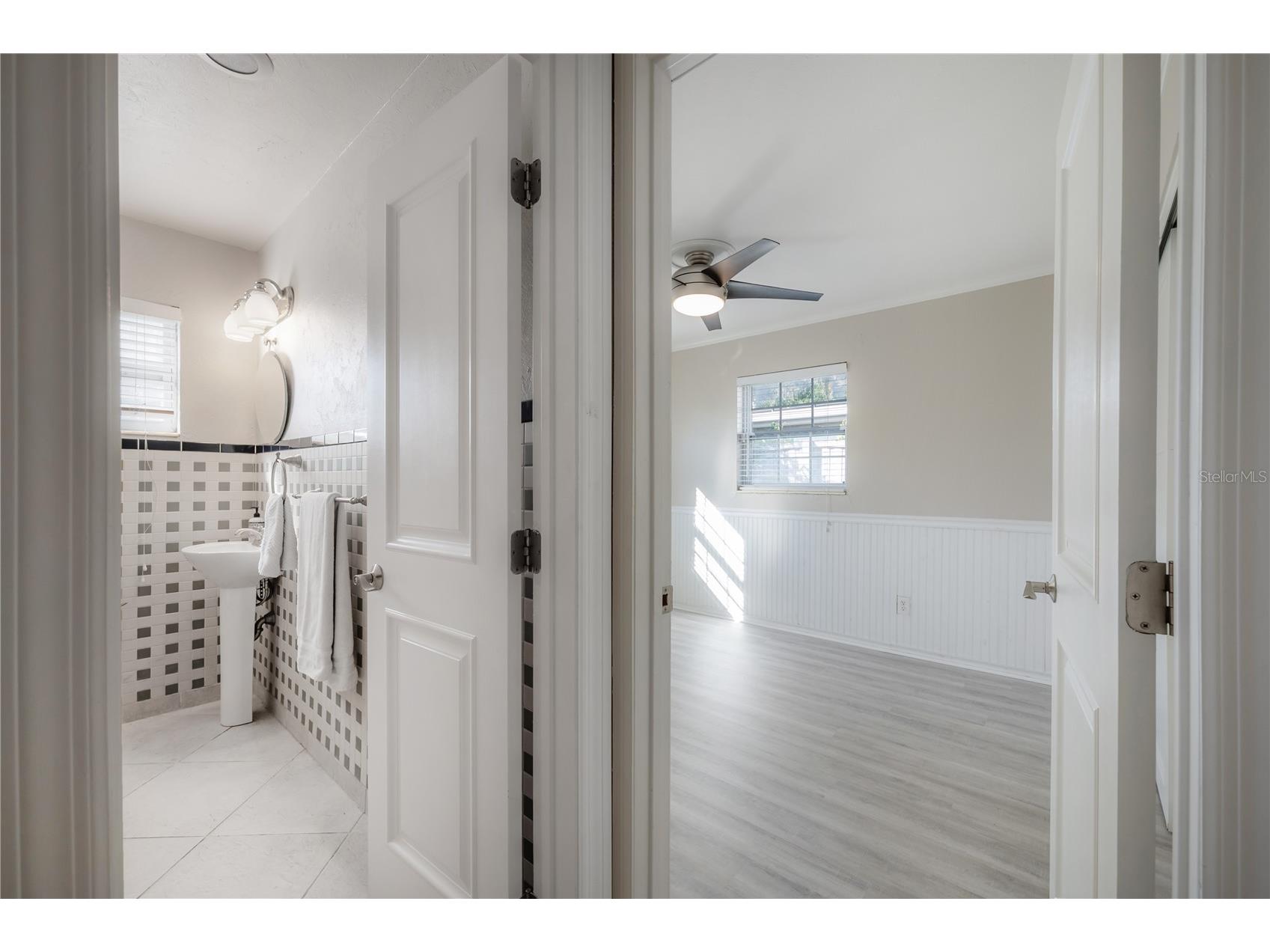 4606 W Oakellar Avenue Tampa FL 33611 TB8442659 image26