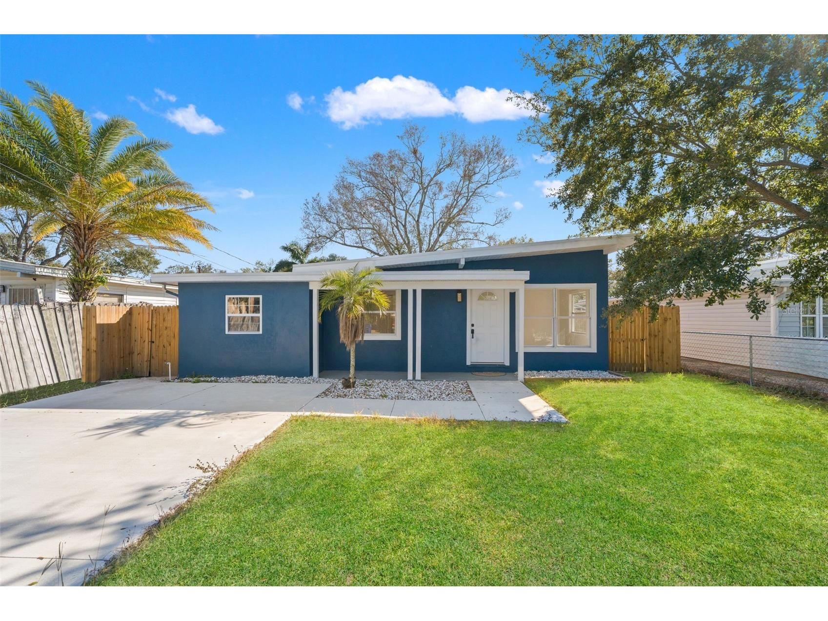 4606 W Paxton Avenue Tampa FL 33611 TB8473925 image1