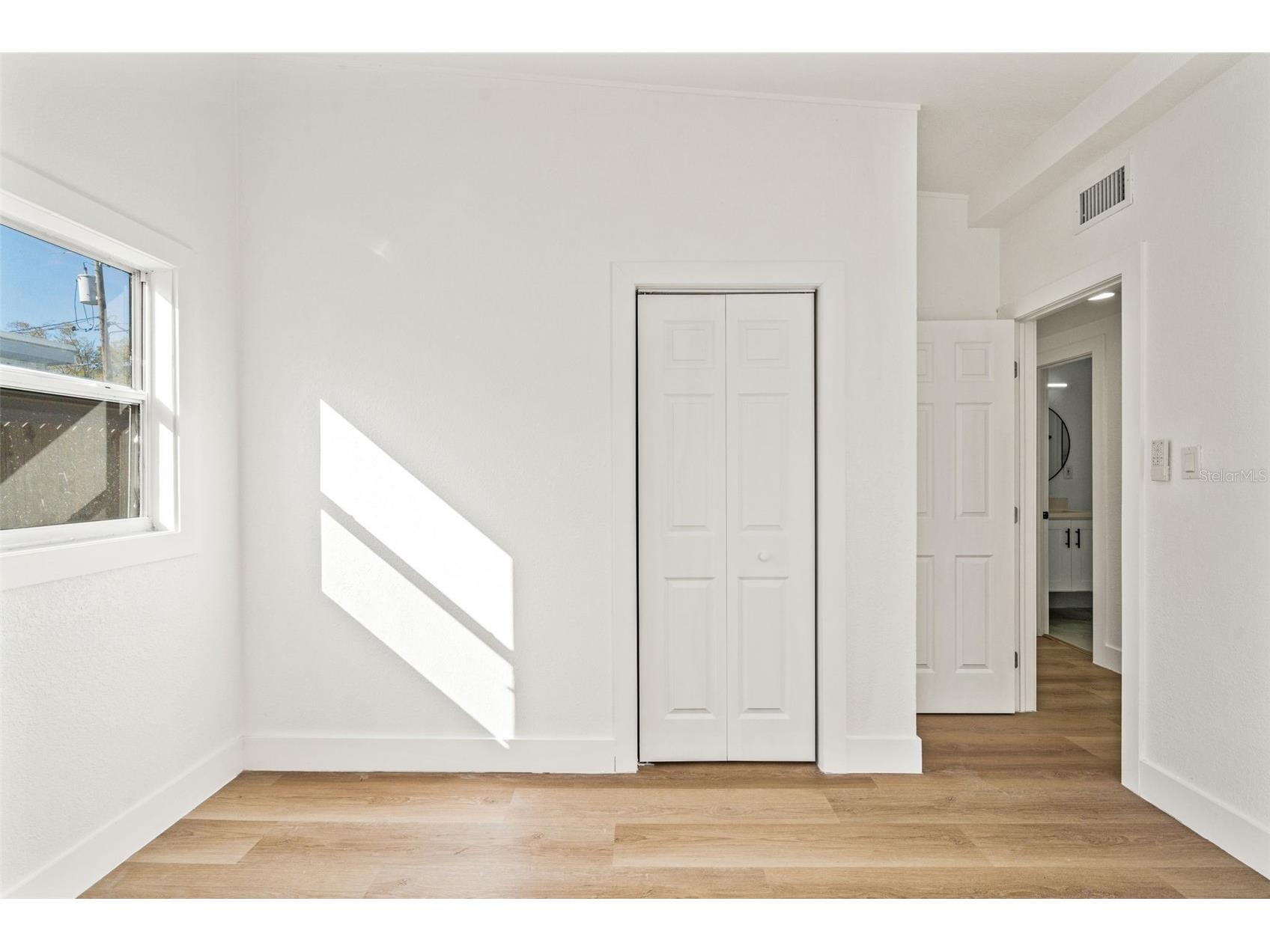 4606 W Paxton Avenue Tampa FL 33611 TB8473925 image22