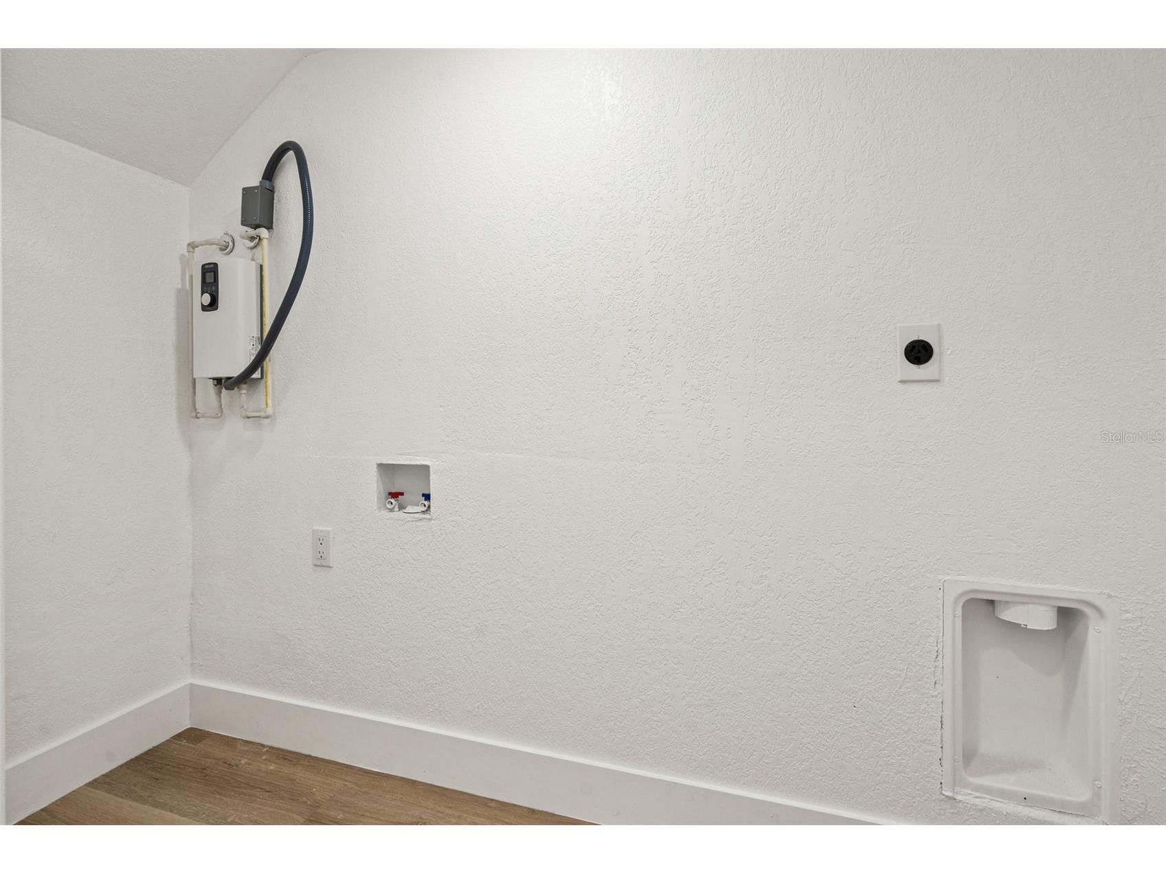 4606 W Paxton Avenue Tampa FL 33611 TB8473925 image25